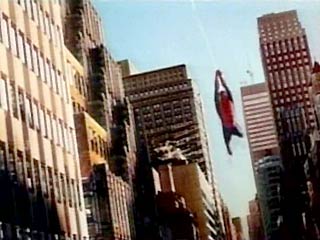 За второй уик-энд прокатной жизни "Человек-паук" собрал 72 млн. долларов