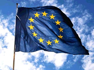 Флаг ЕС будет изменен: вместо звездочек на нем появится разноцветный штрих-код