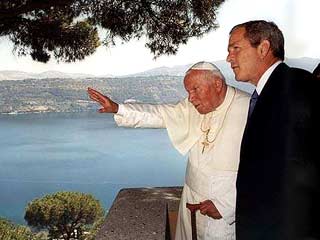 Джордж Буш встретится с Папой 28 мая