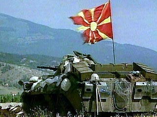 Глава МВД Македонии ранил на учениях пятерых человек
