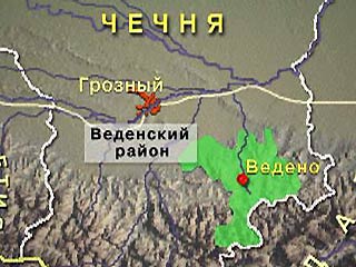 При подрыве машины "Урал" в Чечне один милиционер погиб, 10 ранены