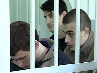 К срокам лишения свободы от 5 до 8 лет приговорены в Пятигорске трое жителей Чечни за убийства и нападение на сотрудников милиции