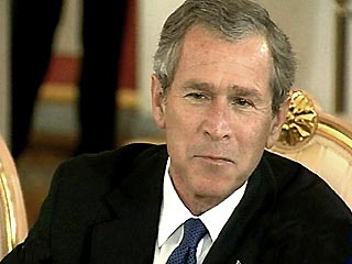Буш не устоял перед соблазном и съел конфетку в Кремле