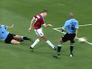 ЧМ-2002: Уругвай-Дания 1:2
