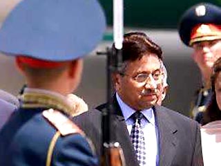 Президент Пакистана Первез Мушарраф прибыл в Алма-Ату