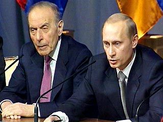Владимир Путин и Гейдар Алиев проводят переговоры в Санкт-Петербурге