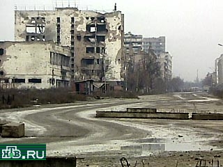По всей территории Чечни проходят специальные операции федеральных войск по поиску боевиков