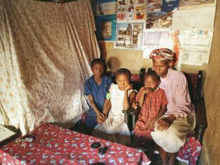 Кенийская семья, зараженная вирусом СПИДа