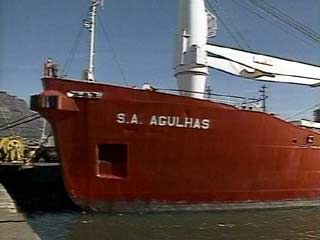 Южноафриканское научно-исследовательское судно "Агалас" достигнет цели предположительно через шесть дней