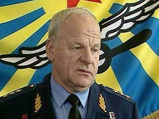 Главком ВВС генерал Михайлов