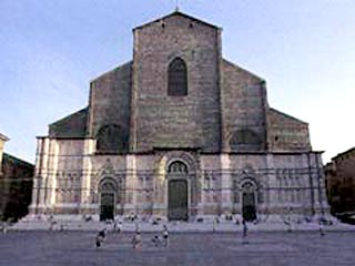  "Аль-Каиде" не удалось взорвать собор Святого Петрония в Болонье