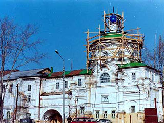 Неизвестными был обстрелян храм Кизического монастыря, расположенный в Московском районе Казани и находящийся пока на ремонте