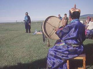 На байкальском острове Ольхон открылся Международный фестиваль шаманов