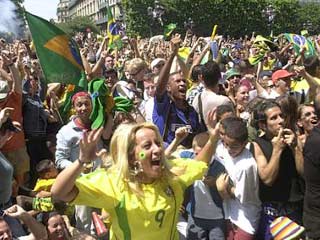 Бразилия готовится к встрече национальных героев
