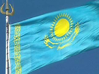 В Астане замминистра иностранных дел Казахстана Кайрат Абусеитов и посол США в республике Ларри Нэппер подписали меморандум