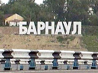 В Барнауле в четверг трое преступников похитили 1 млн. 769,34 тыс. рублей