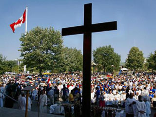 Десятки тысяч паломников из многих стран мира прибыли в Торонто для участия во Всемирном дне католической молодежи