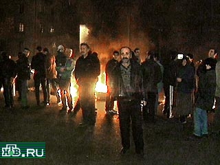 В Грузии более тысячи человек блокировали дорогу в Чечню