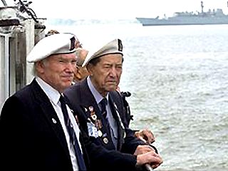 Британским ветеранам не разрешили получить российские награды