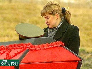 Сегодня на Богородском кладбище в Ногинском районе Московской области состоялось прощание с российскими военнослужащими, погибшими в Чечне во время первой военной кампании 1994-1996 годов