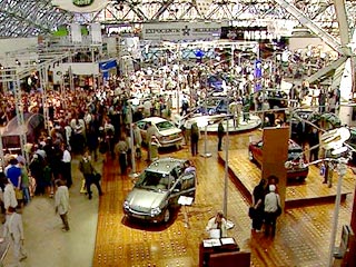 Более 750 фирм из 32 стран примут участие в Мотор-шоу-2002 в Москве