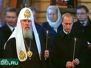Московская Патриархия приветствует выбранные Госсоветом варианты государственной символики России