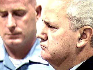 Милошевич, находясь в тюрьме, сделал кадровые перестановки