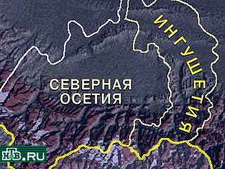 В Северной Осетии при стычке с бандитами на приграничной с Ингушетией территории получили ранение три сотрудника милиции