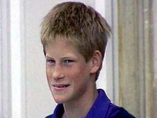Сыну наследника британского престола принцу Гарри  сегодня исполнилось 18 лет