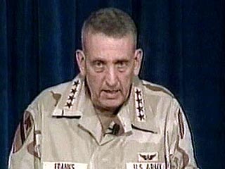 Глава Центрального командования США на Ближнем Востоке и в Афганистане генерал Томми Фрэнкс совершает поездку по ряду стран Залива