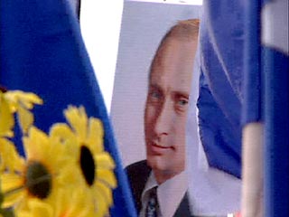 Ювелиры хотят подарить копию шапки Мономаха Путину на 50-летие