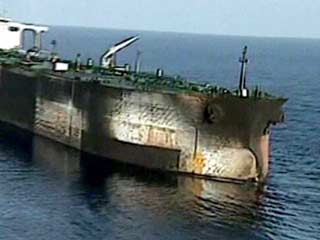 Ответственность за взрыв танкера в Йемене взяла на себя "Исламская армия Адена-Абина"