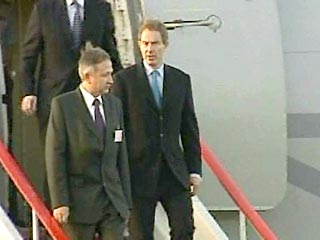 Премьер-министр Великобритании Тони Блэр прибыл в Москву обсуждать проблему Ирака