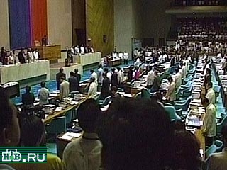 На Филиппинах отменяется смертная казнь. Президент Джозеф Эстрада объявил, что он хотел бы заменить все смертные приговоры в стране на пожизненные заключения
