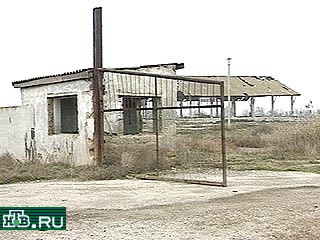В Джанкойском районе Крыма находится хранилище химических отходов. В нем находятся 114 тонн ядов. Базу создали 30 лет назад