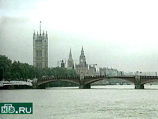Посол Великобритании в Тбилиси Ричард Дженкинс опроверг информацию о том, что Лондон объявил Грузию опасной зоной для поездок своих граждан