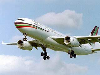 Самолет Gulf Air попал в сильный воздушный поток: 5 пассажиров и стюардесса получили ранения