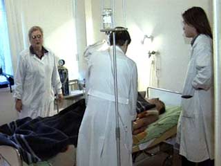 На повторную госпитализацию по состоянию здоровья в московские больницы приняты 35 бывших заложников, в том числе 34 взрослых и 1 ребенок