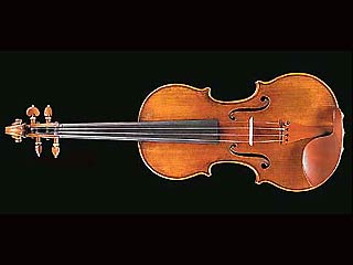 Скрипка работы Антонио Страдивари, датированная 1726 годом, стала главным лотом проводимых два раза в год продаж музыкальных инструментов на аукционе Christie's