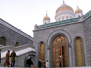 Российская православная партия (РПП) учреждена сегодня на съезде, который прошел в зале церковных соборов храма Христа Спасителя в Москве