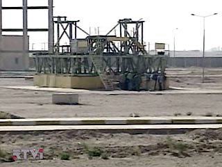 17 инспекторов ООН проверили два первых объекта в Ираке