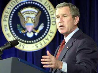 Буш подписал военный бюджет США на 2003 год