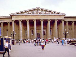Британский музей обладает множеством экспонатов, которые являются перемещенными ценностями