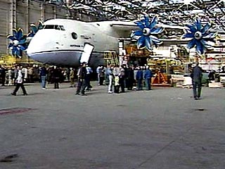 В Омской области начинают собирать новый военно-транспортный самолет Ан-70