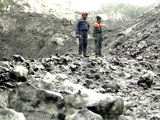 Спасательные работы на месте схода ледника Колка в Кармадонском ущелье в Северной Осетии будут продолжены