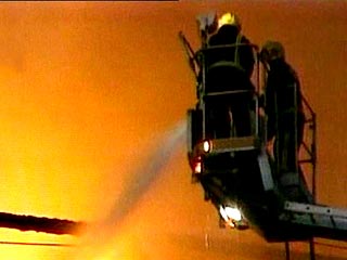 МЧС России: в 2003 году на пожарах погибнут до 20 тысяч человек