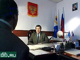 По сообщениям с Чукотки, сегодня, за неделю выборов губернатора, там снял с голосования свою кандидатуру действующий глава Автономного округа Александр Назаров