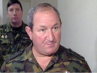 Генерал-полковник Геннадий Трошев не подписал документы о своей отставке