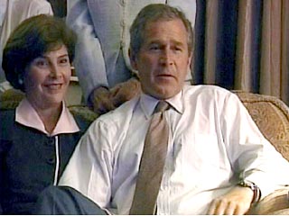 Президент США Джордж Буш собирается встречать Рождество в загородной резиденции Кэмп-Дэвид, а Новый год - на ранчо в штате Техас
