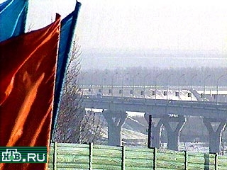 Михаил Касьянов открыл движение по новому мосту через Волгу